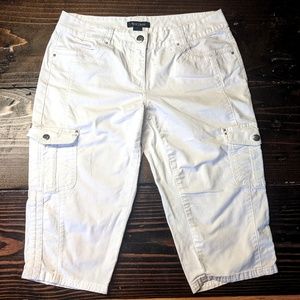 White House Black Market | White Capris